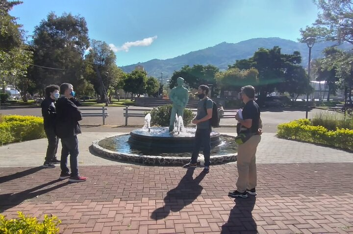 Historical Tour and Old Houses by Dota - Photo 1 of 10